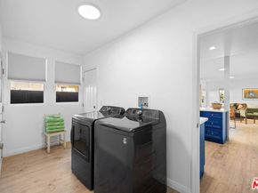 2400 W 74th Street, Los Angeles CA 90043