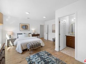 2400 W 74th Street, Los Angeles CA 90043