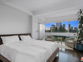 2220 Avenue Of The Stars 702, Los Angeles CA 90067