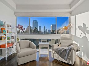 2220 Avenue Of The Stars 702, Los Angeles CA 90067