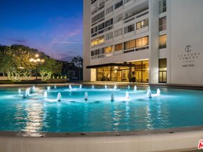 2220 Avenue Of The Stars 702, Los Angeles CA 90067