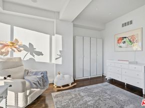 2220 Avenue Of The Stars 702, Los Angeles CA 90067