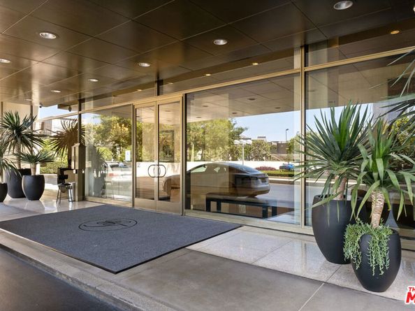 2220 Avenue Of The Stars 702, Los Angeles CA 90067