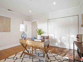 2452 N Altadena Drive, Altadena CA 91001