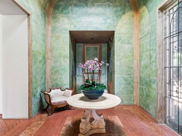 1255 Delresto Drive, Beverly Hills CA 90210