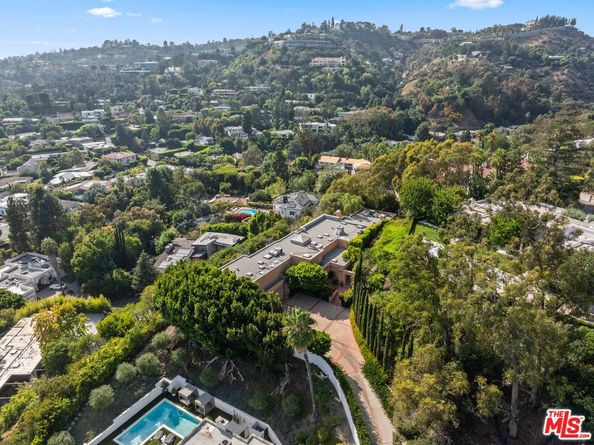 1255 Delresto Drive, Beverly Hills CA 90210