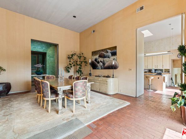 1255 Delresto Drive, Beverly Hills CA 90210