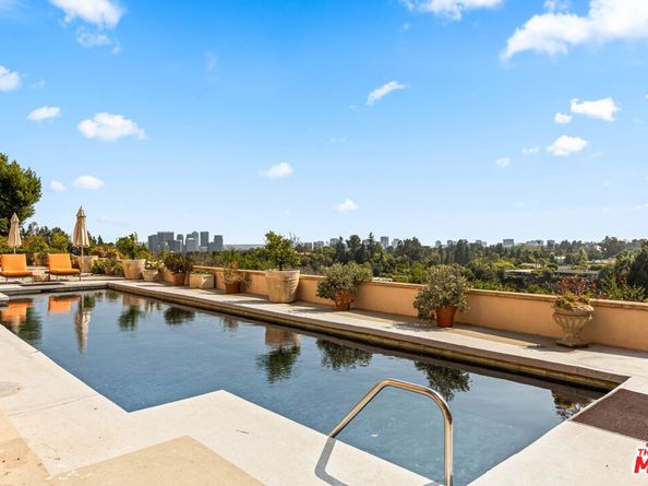 1255 Delresto Drive, Beverly Hills CA 90210