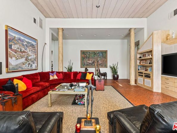 1255 Delresto Drive, Beverly Hills CA 90210