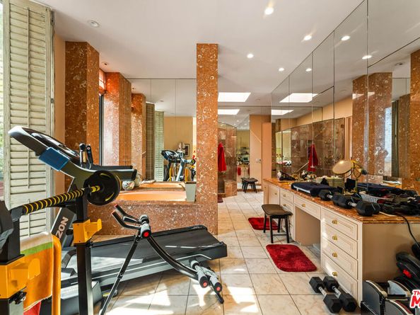 1255 Delresto Drive, Beverly Hills CA 90210