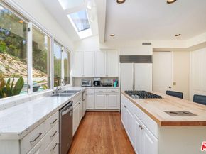 1408 Calle Del Jonella, Pacific Palisades CA 90272