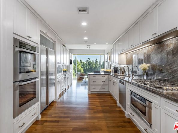 1 W Century Drive 4B, Los Angeles CA 90067