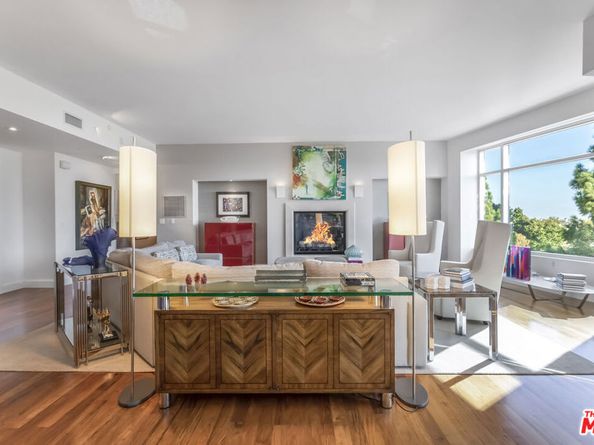 1 W Century Drive 4B, Los Angeles CA 90067