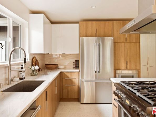 2701 Jalmia Drive, Los Angeles CA 90046