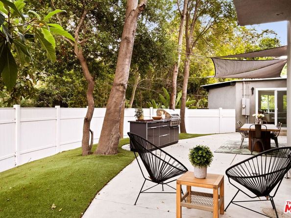 2701 Jalmia Drive, Los Angeles CA 90046