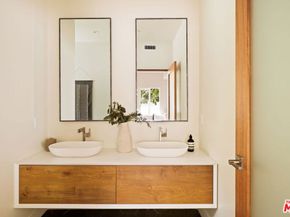 2701 Jalmia Drive, Los Angeles CA 90046
