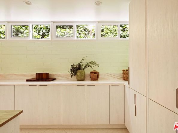 2701 Jalmia Drive, Los Angeles CA 90046
