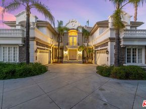 19016 Devonport Lane, Tarzana CA 91356