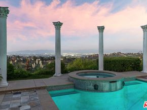 19016 Devonport Lane, Tarzana CA 91356