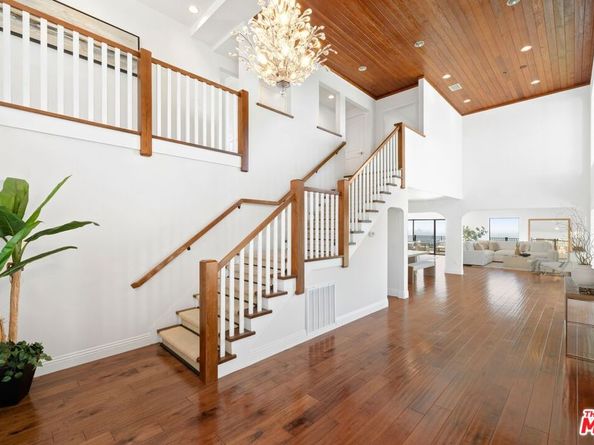 2267 Winona Boulevard, Los Angeles CA 90027