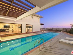 2267 Winona Boulevard, Los Angeles CA 90027