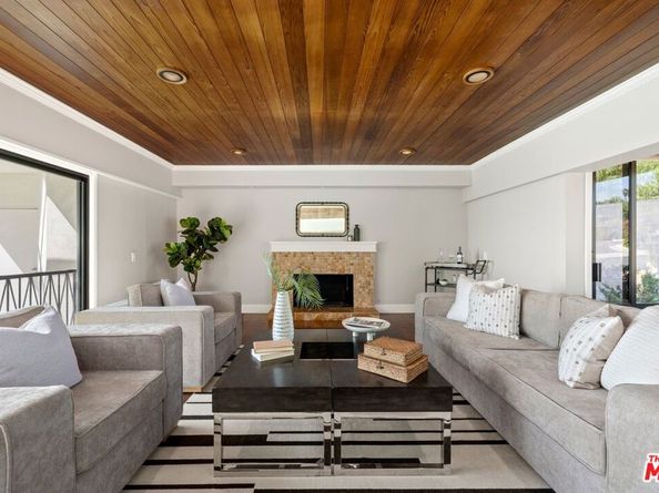 2267 Winona Boulevard, Los Angeles CA 90027