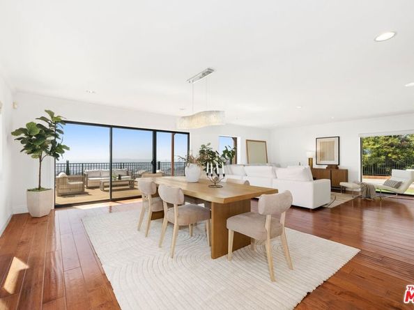 2267 Winona Boulevard, Los Angeles CA 90027