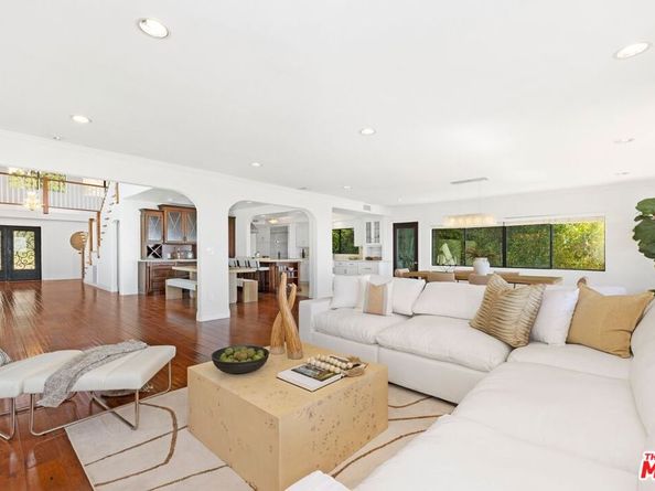 2267 Winona Boulevard, Los Angeles CA 90027
