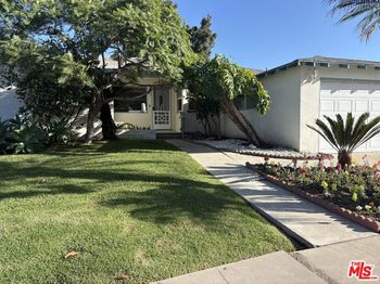 7024 Kentwood Avenue