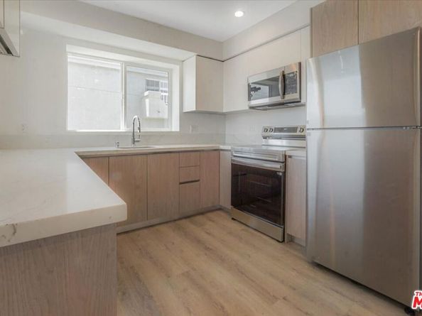 10918 Camarillo Street, North Hollywood CA 91603