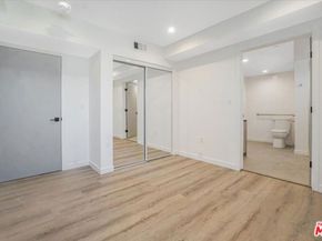 10918 Camarillo Street, North Hollywood CA 91603