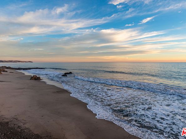 31636 Sea Level Drive, Malibu CA 90265