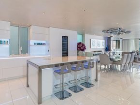 31636 Sea Level Drive, Malibu CA 90265