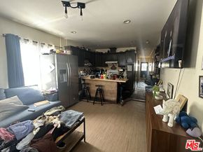 4518 Abbey Place, Los Angeles CA 90019