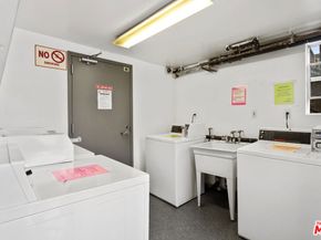 721 W 30th Street, Los Angeles CA 90007