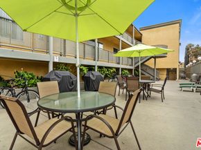 721 W 30th Street, Los Angeles CA 90007