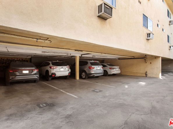 721 W 30th Street, Los Angeles CA 90007