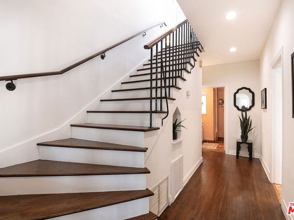 2001 Holly Hill Terrace, Los Angeles CA 90068