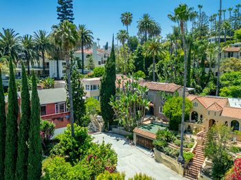 2001 Holly Hill Terrace
