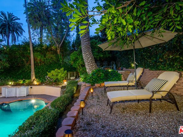 2001 Holly Hill Terrace, Los Angeles CA 90068
