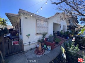 1826 S Bonnie Brae Street 3/4, Los Angeles CA 90006