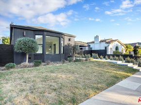 4122 S Bronson Avenue, Los Angeles CA 90008