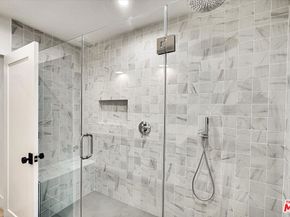 4122 S Bronson Avenue, Los Angeles CA 90008