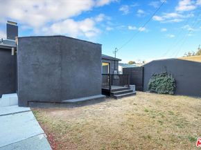 4122 S Bronson Avenue, Los Angeles CA 90008