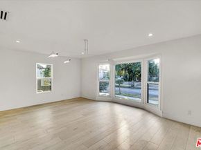 4122 S Bronson Avenue, Los Angeles CA 90008