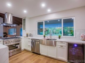1924 Skyline Dr, Escondido CA 92027