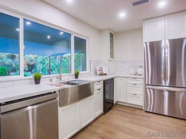 1924 Skyline Dr, Escondido CA 92027