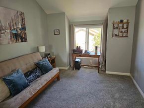 1564 Tanglewood LN 5, Escondido CA 92029