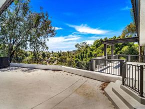 9130 Edgewood Dr, La Mesa CA 91941