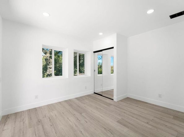 9130 Edgewood Dr, La Mesa CA 91941